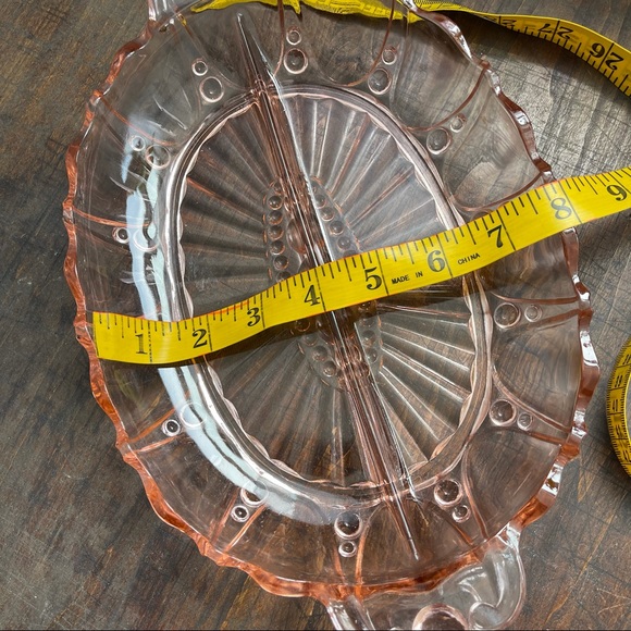 Vintage Style Serving Dish Pink Glass - Picture 6 of 7